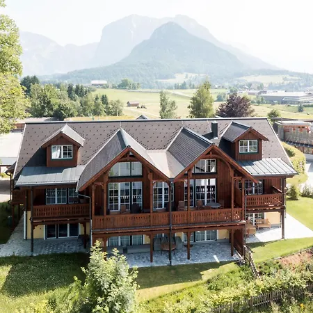 Dachstein Residenzen 巴特奥塞